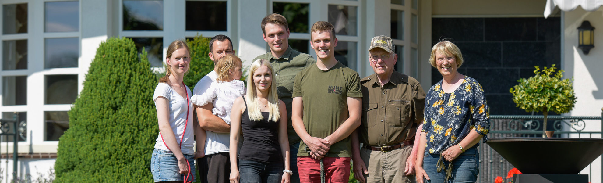   Die Hunter Brothers in der Hubertus Hunting Lodge